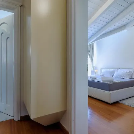 Sea View In Appartement *